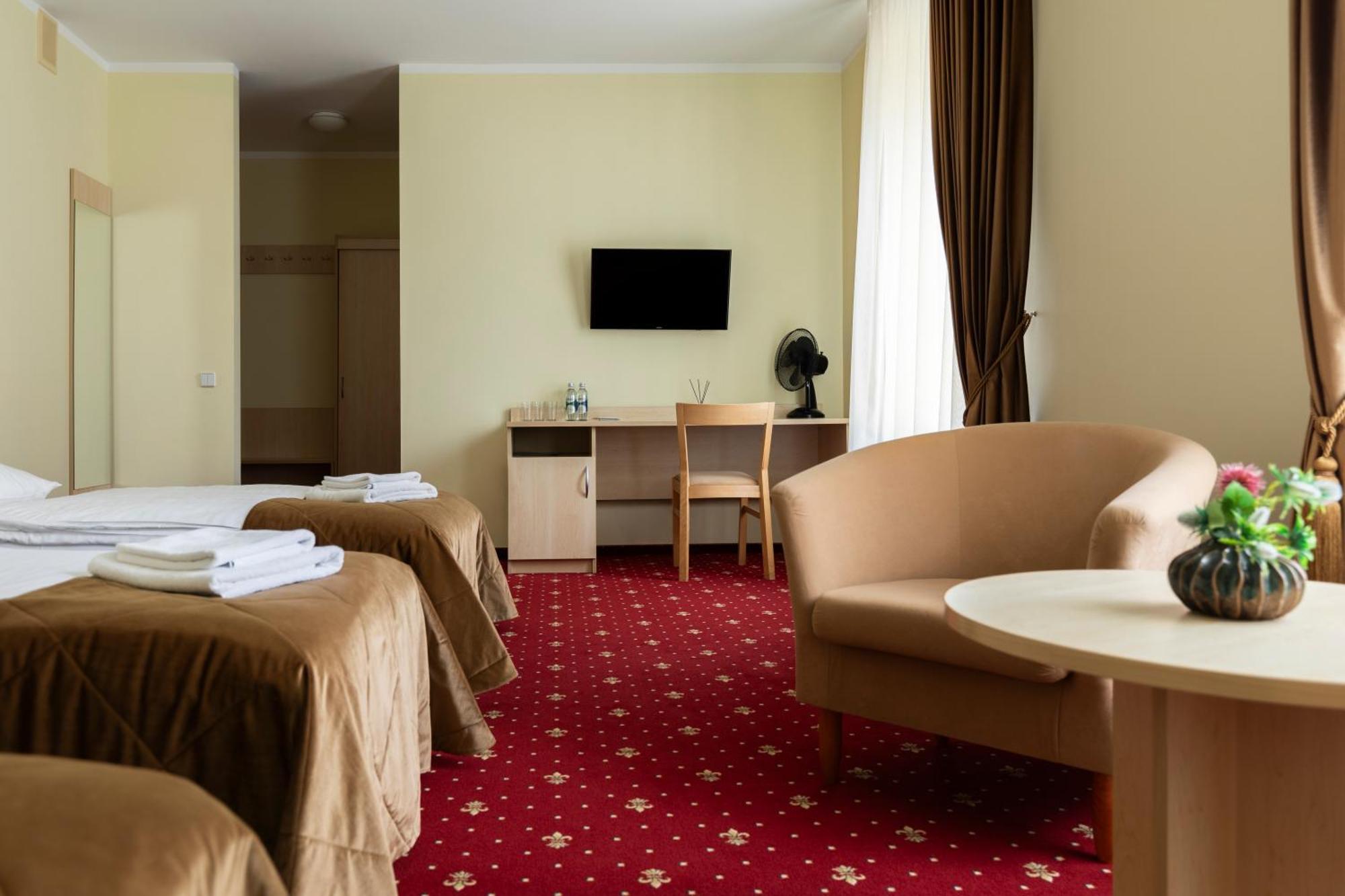 Domus Hotel Birštonas Zewnętrze zdjęcie